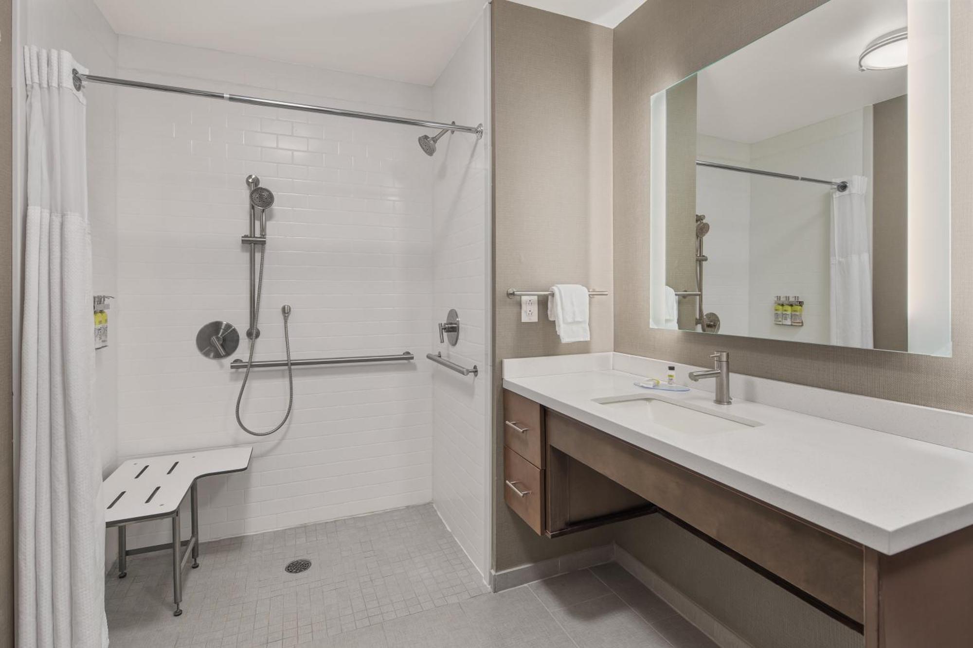 Staybridge Suites - Florence Center By Ihg Esterno foto